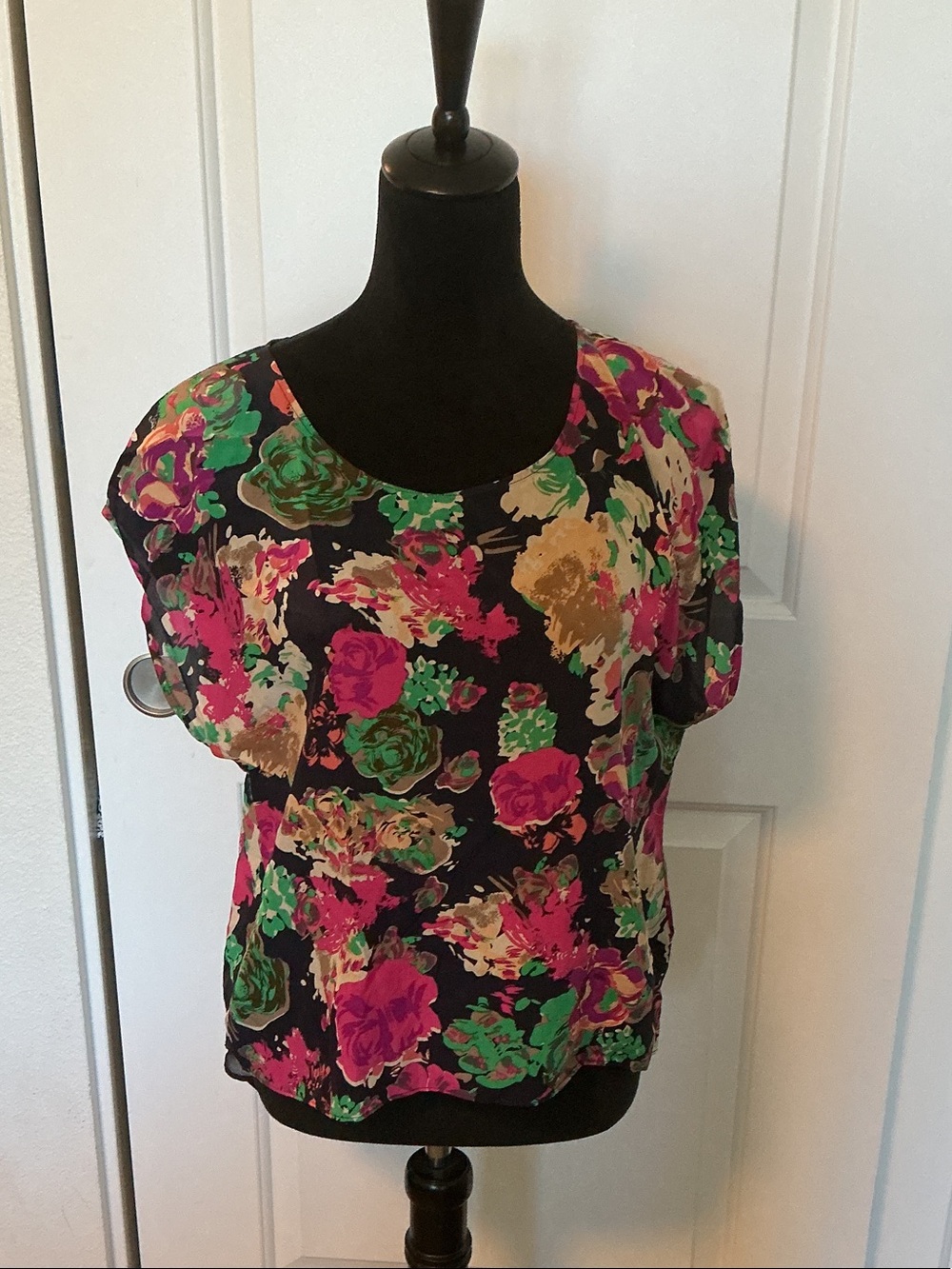 Anthropologie Maeve Abella Blue Floral Scoop-Neck Silk Blouse 4